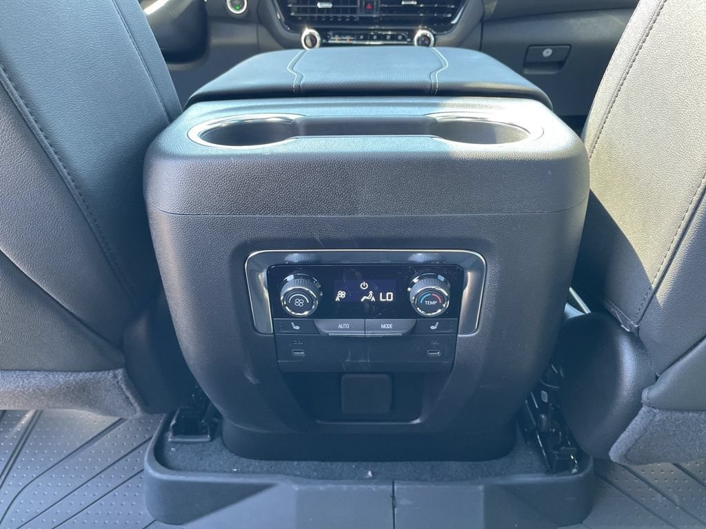 2026 Chevrolet Tahoe Premier - Photo 34