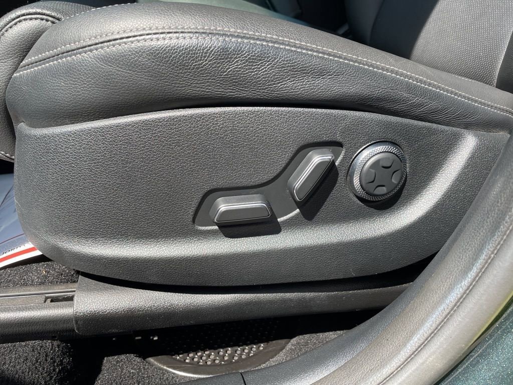 2023 GENESIS GV70 Standard - Photo 12