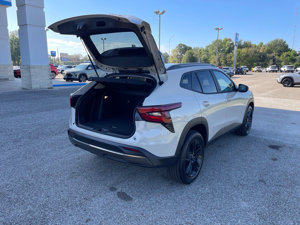 2026 Chevrolet Trax Activ - Photo 37