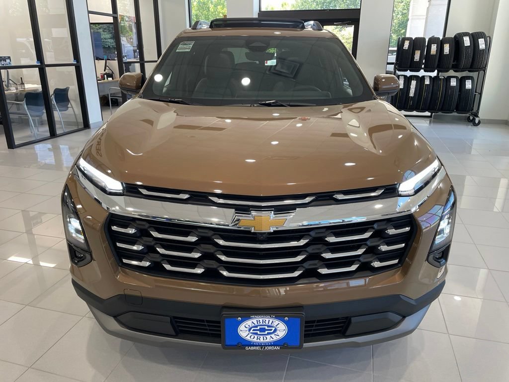 2027 Chevrolet Equinox LT - Photo 2