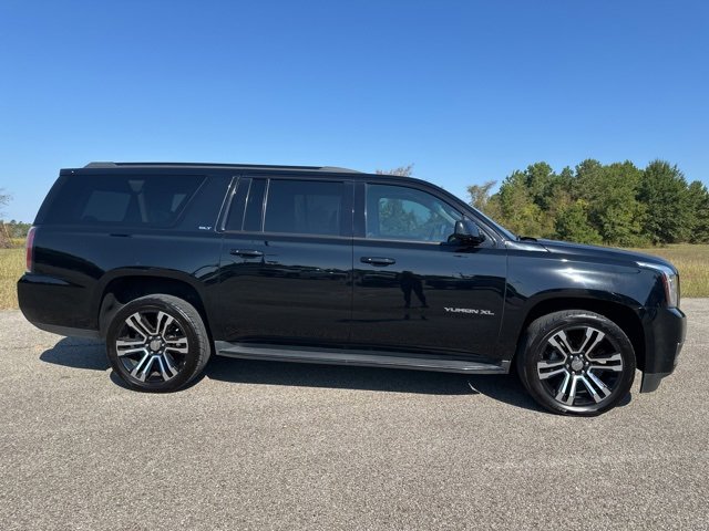 2019 Gmc Yukon XL SLT photo 3