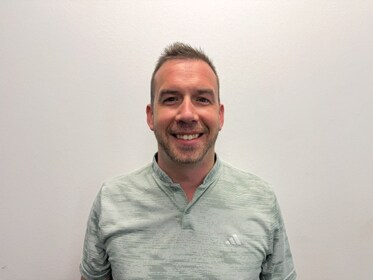 Staff member Chris Lux from e32d7bb9ecef