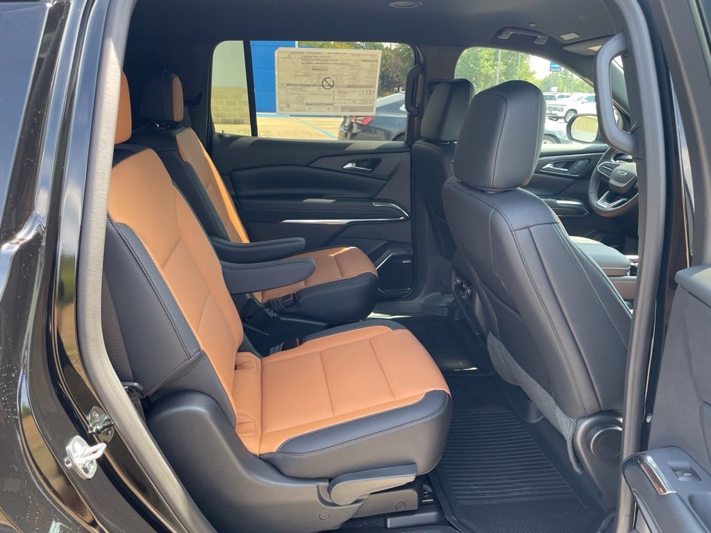2027 Chevrolet Traverse Z71 - Photo 31