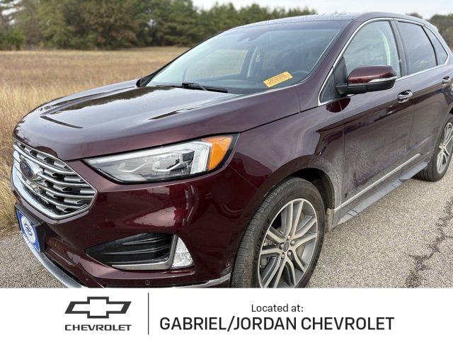 2019 Ford Edge Titanium's photo