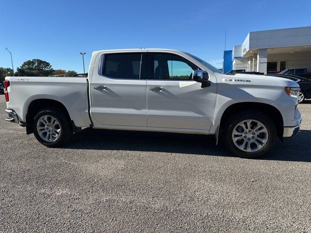 2022 Chevrolet Silverado 1500 LTZ photo 4