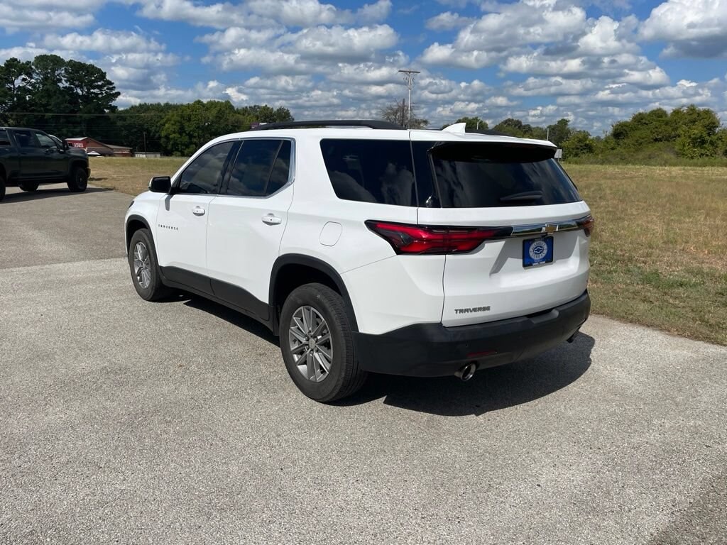 Used 2022 Chevrolet Traverse LT Cloth SUV