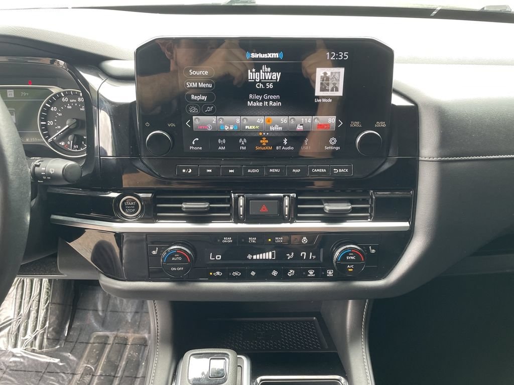 2023 Nissan Pathfinder SL - Photo 23