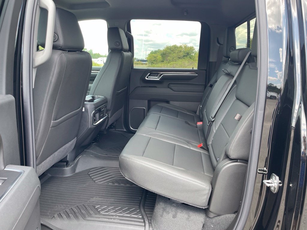 2026 Chevrolet Silverado 2500 HD LTZ - Photo 33
