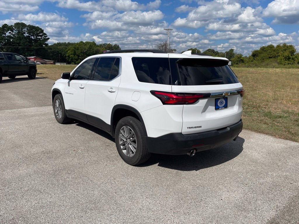 Used 2022 Chevrolet Traverse LT Cloth SUV