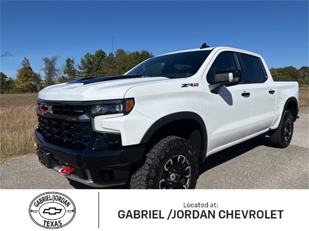 2026 Chevrolet Silverado ZR2's photo