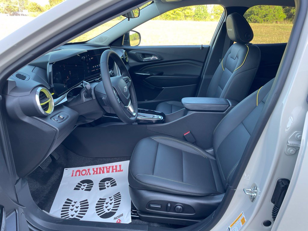 2026 Chevrolet Trax Activ - Photo 13