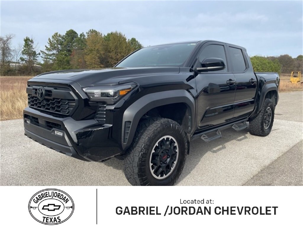 Used 2024 Toyota Tacoma 4WD SR5 Truck Double Cab