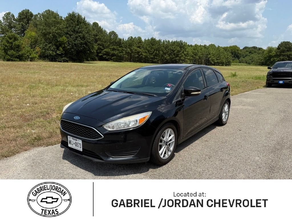Used 2016 Ford Focus SE Hatchback