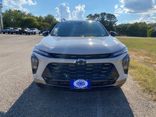 2026 Chevrolet Trax ACTIV photo 2