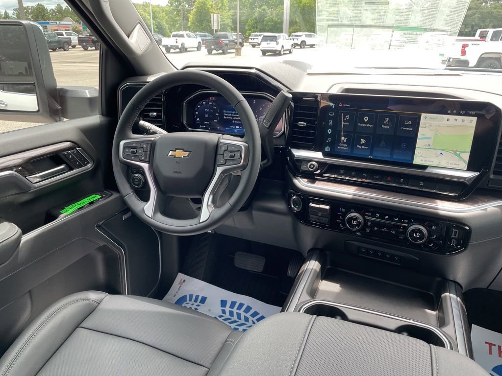 2026 Chevrolet Silverado 3500 HD LTZ - Photo 25