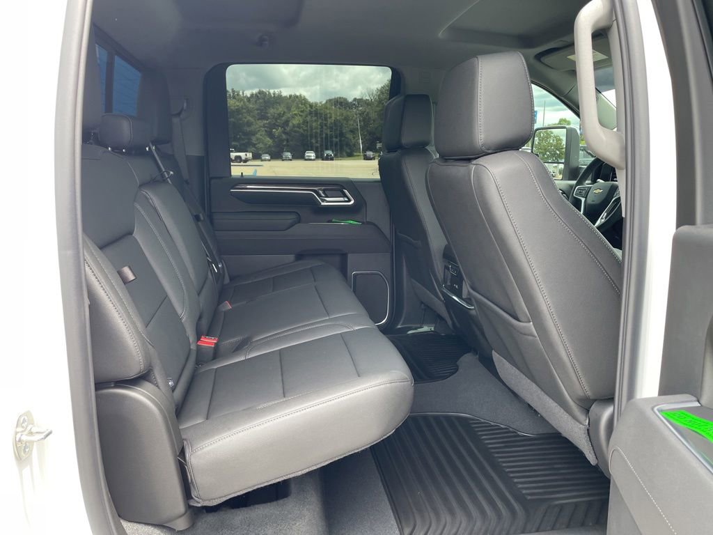 2026 Chevrolet Silverado 3500 HD LTZ - Photo 28