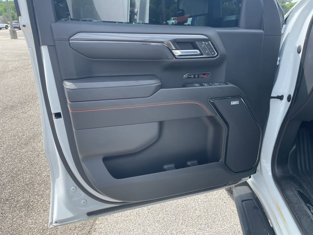 2023 GMC Sierra 1500 AT4 - Photo 12