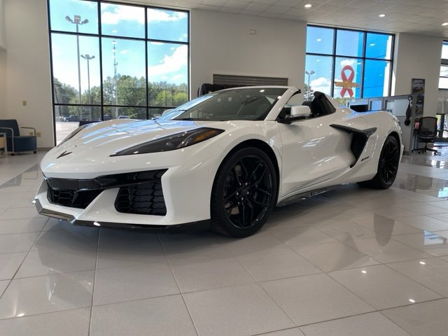 2026 Chevrolet Corvette Z06 3LZ photo 3
