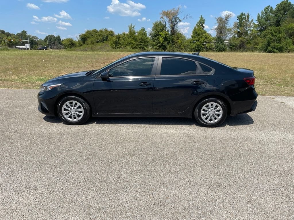 Used 2024 Kia Forte LX Sedan