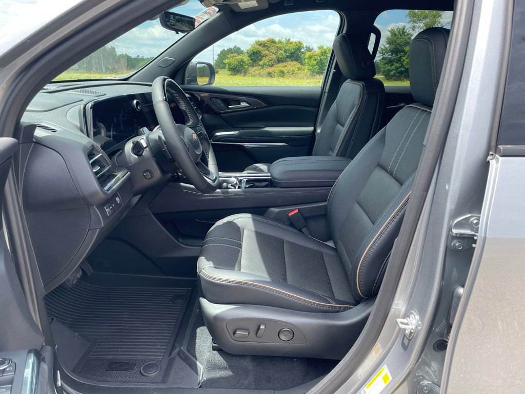 2026 Chevrolet Traverse High Country - Photo 10