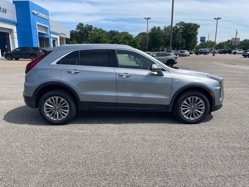 2025 Cadillac XT4 Premium Luxury - Photo 6