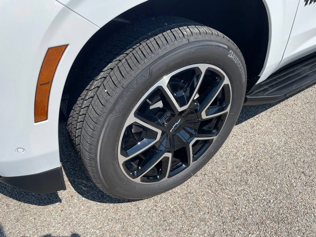 2026 Chevrolet Tahoe RST - Photo 13