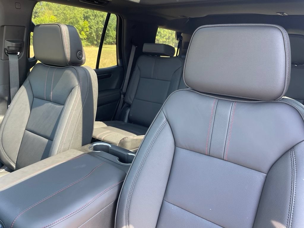 2026 Chevrolet Tahoe RST - Photo 31