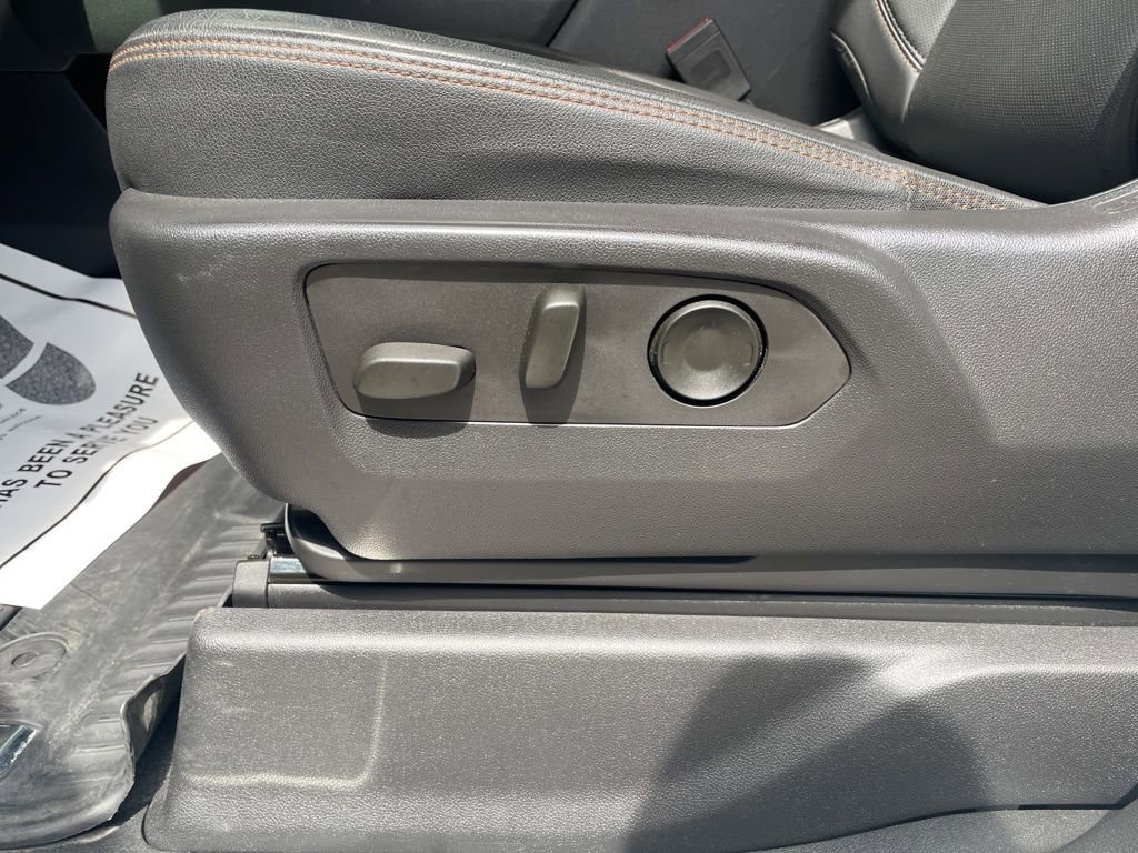 2023 GMC Sierra 1500 AT4 - Photo 11