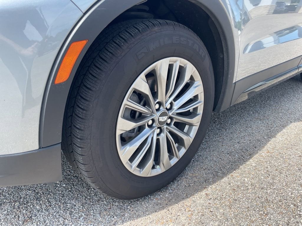 2025 Cadillac XT4 Premium Luxury - Photo 9