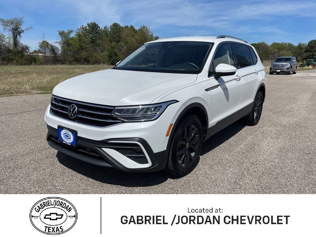 2023 Volkswagen Tiguan SE