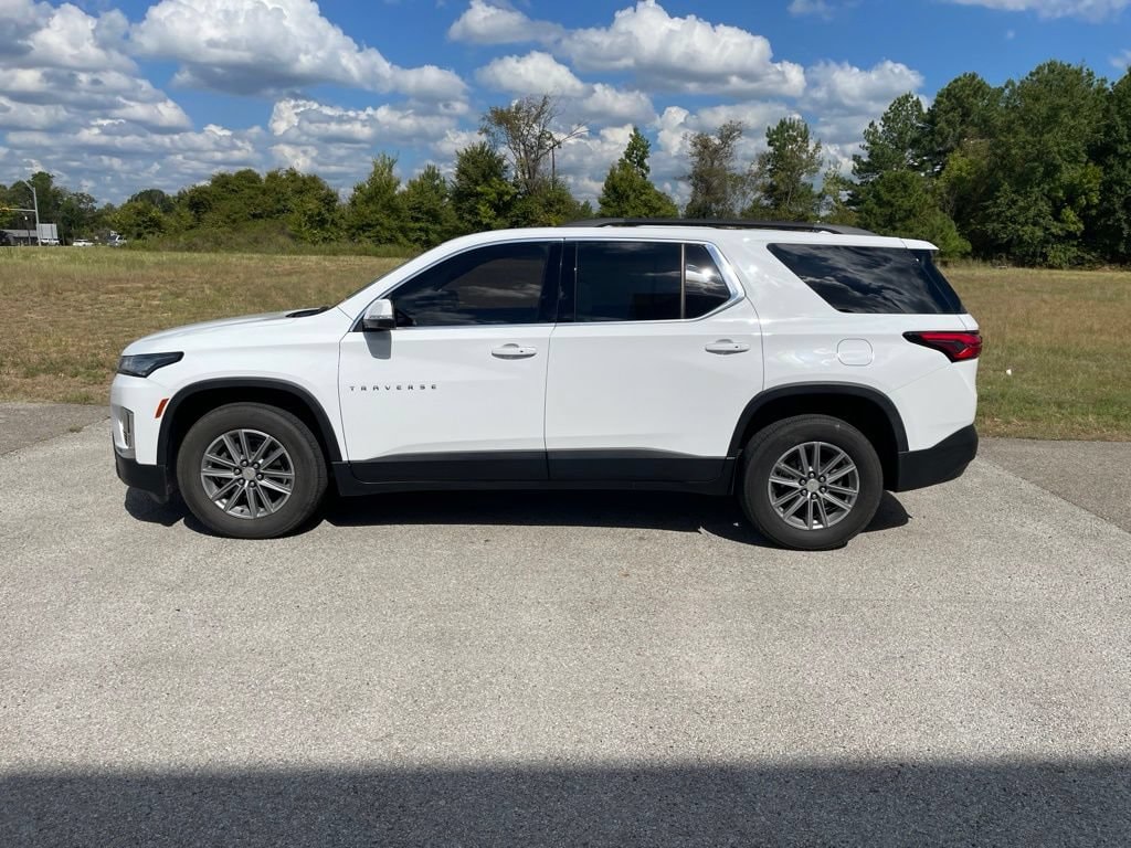 Used 2022 Chevrolet Traverse LT Cloth SUV