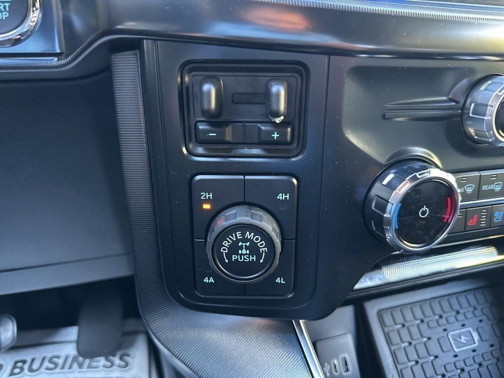 2025 Ford F-150 Platinum - Photo 66