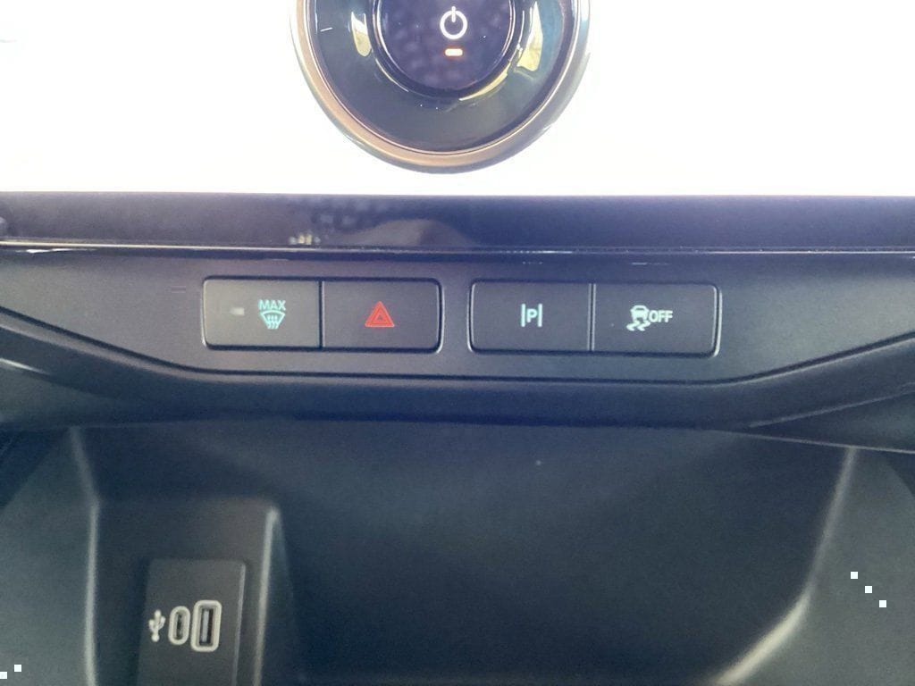 2025 Ford F-150 Lightning Flash - Photo 61