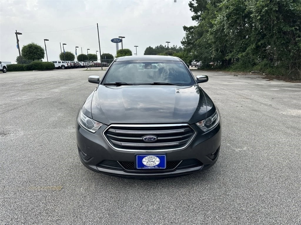 Used 2019 Ford Taurus Limited with VIN 1FAHP2F83KG117983 for sale in Livingston, TX