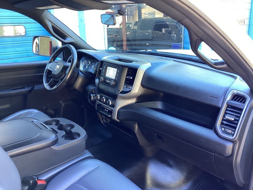 2022 RAM Ram 3500 Pickup Tradesman - Photo 36