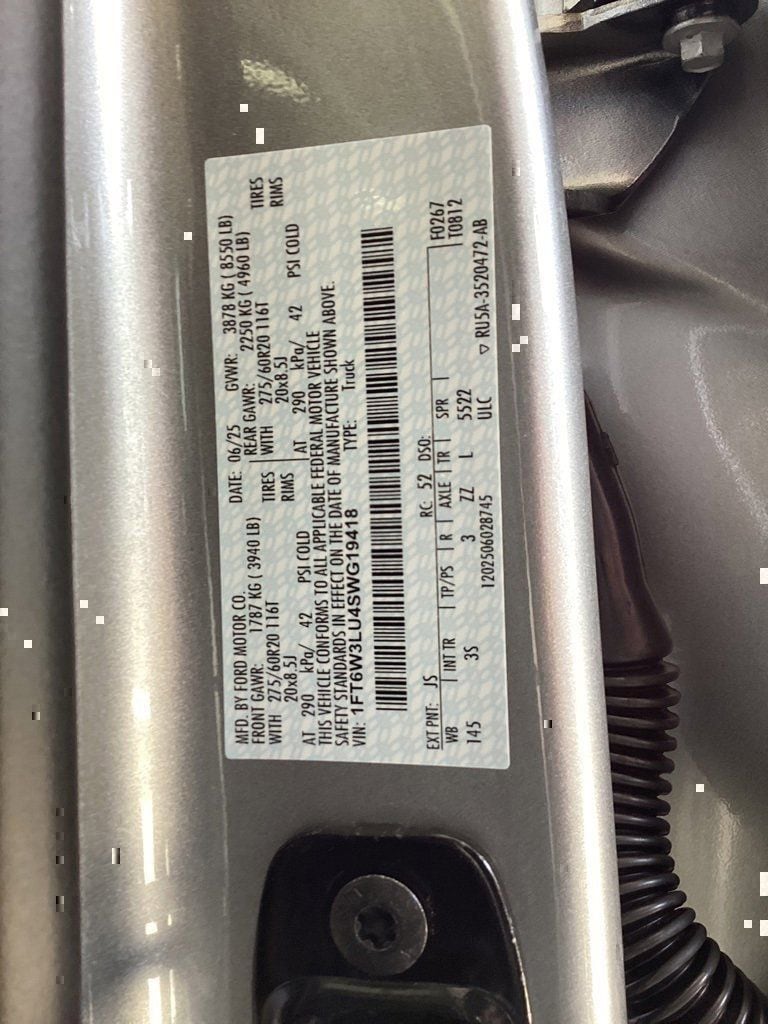 2025 Ford F-150 Lightning Flash - Photo 77