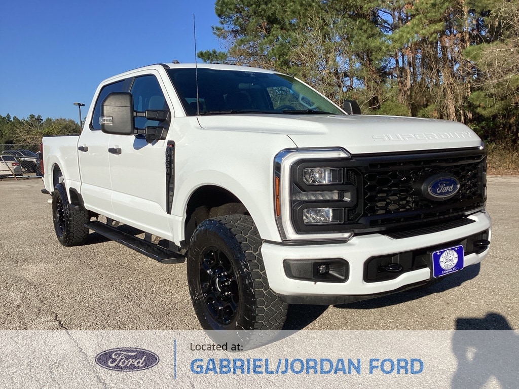 Used 2024 Ford F-350 Truck Crew Cab