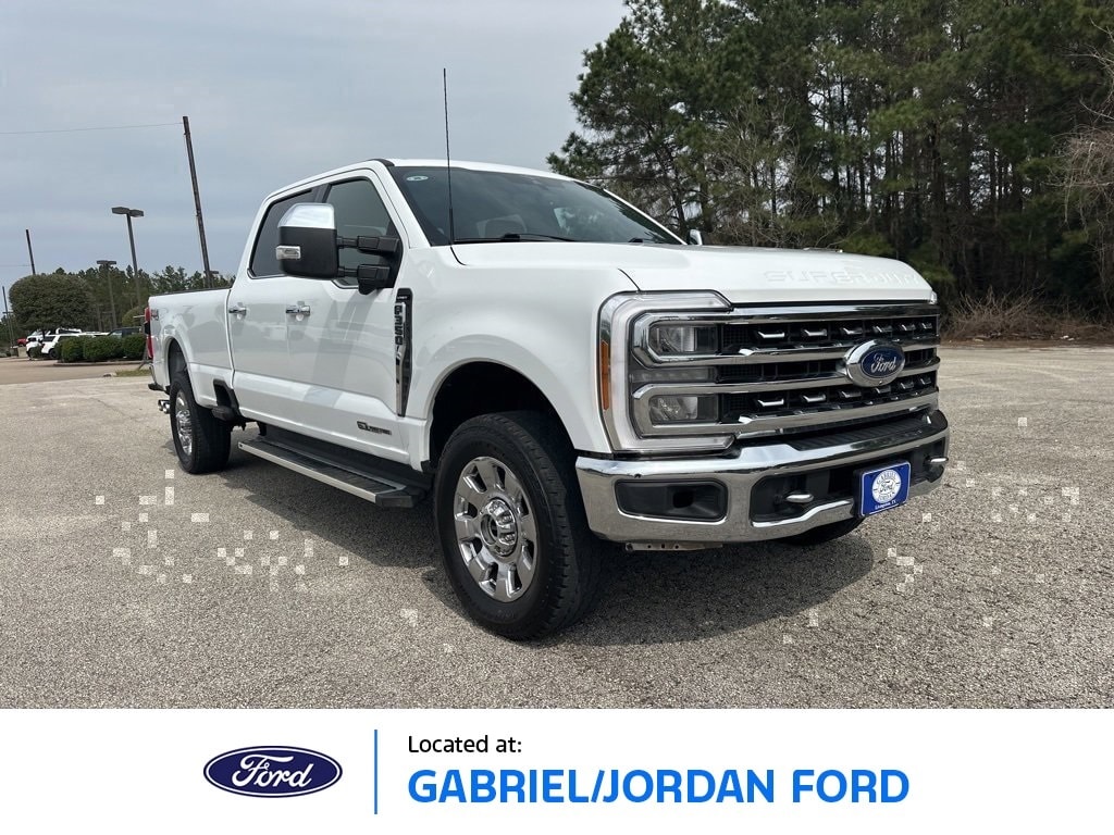2023 Ford F-350 Truck Crew Cab 