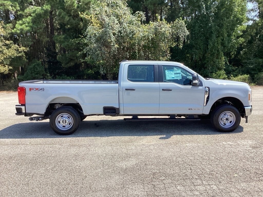 2026 Ford F-250 XL photo 4