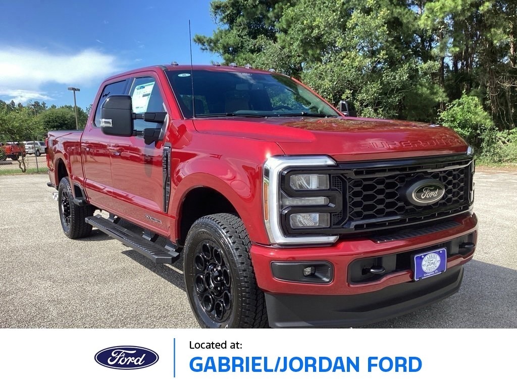 2025 Ford F-250 Super Duty Lariat's photo