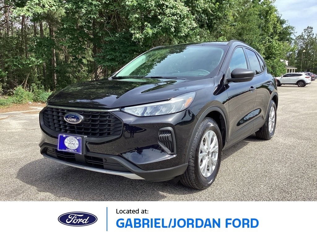 2025 Ford Escape SUV 