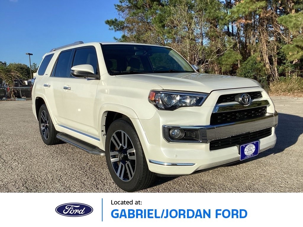 2018 Toyota 4Runner Limited's photo