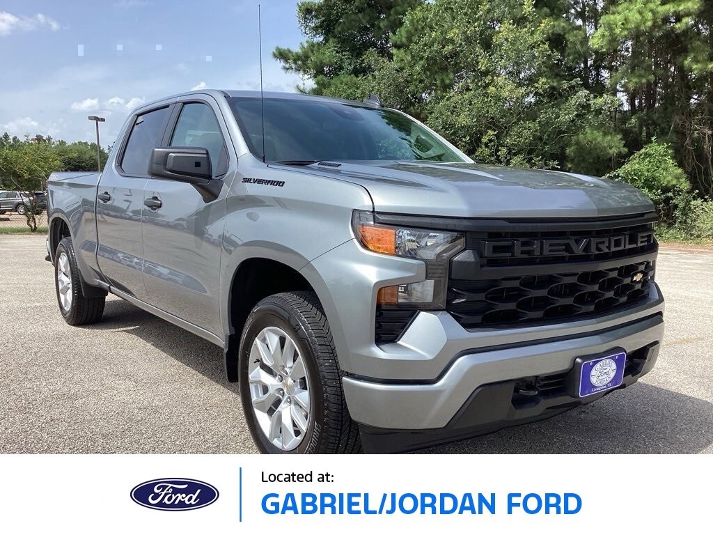 Used 2025 Chevrolet Silverado 1500 Custom Truck Crew Cab