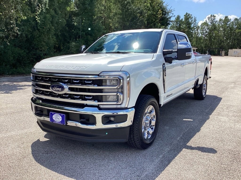 New 2025 Ford Super Duty F-350 Lariat Truck
