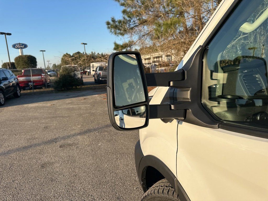 2024 Ford Transit Passenger Van XL - Photo 27