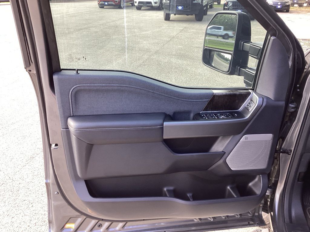 2026 Ford F-250 Super Duty Lariat - Photo 29