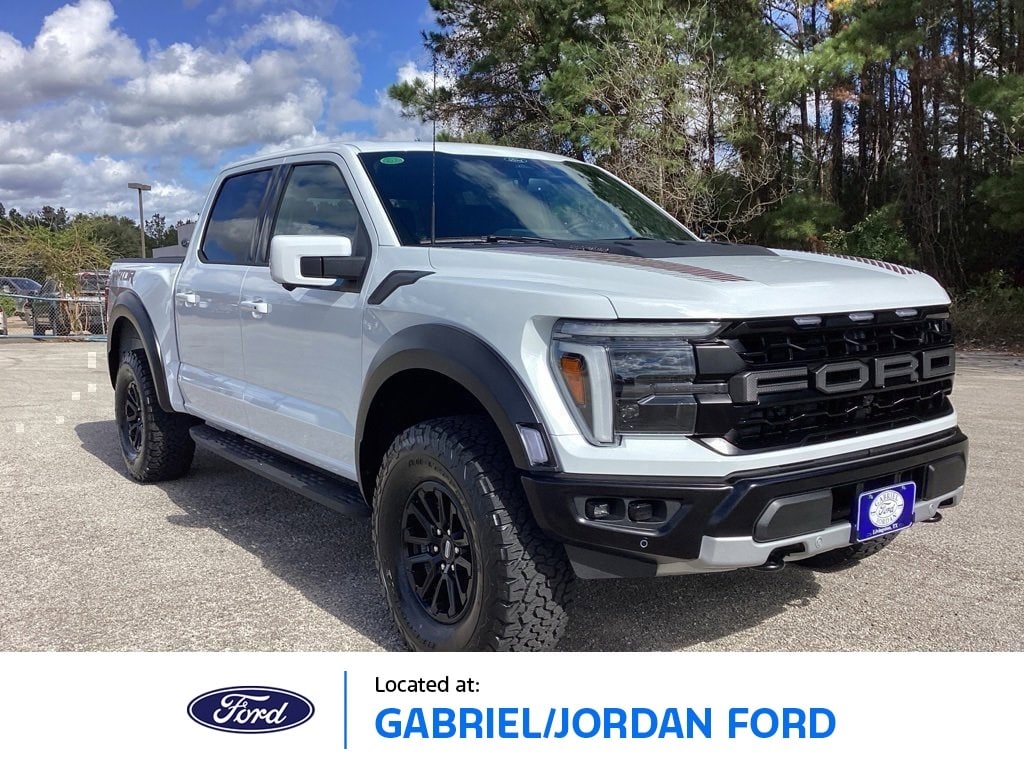 2025 Ford F-150 Raptor's photo