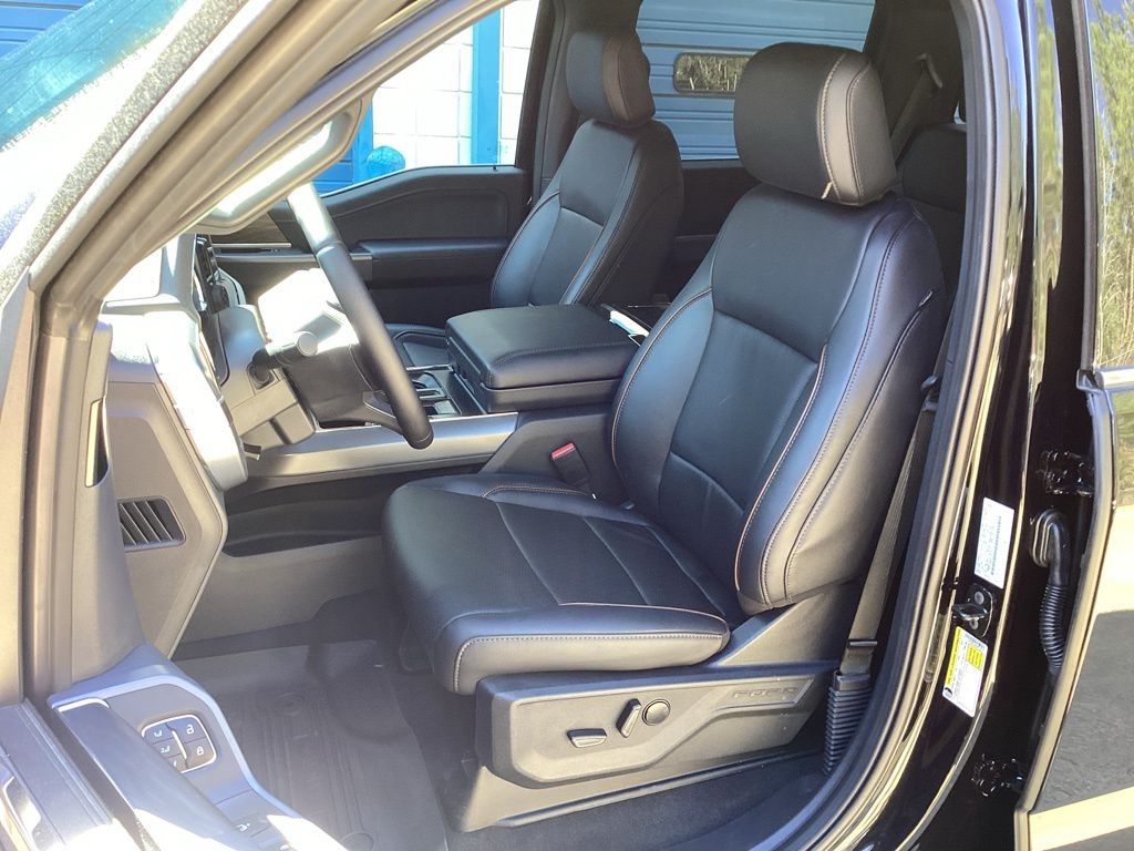 2025 Ford F-150 Lariat - Photo 30