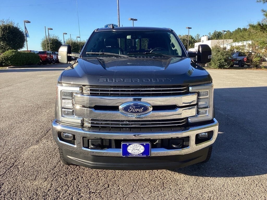 2019 Ford F-350 Lariat photo 2