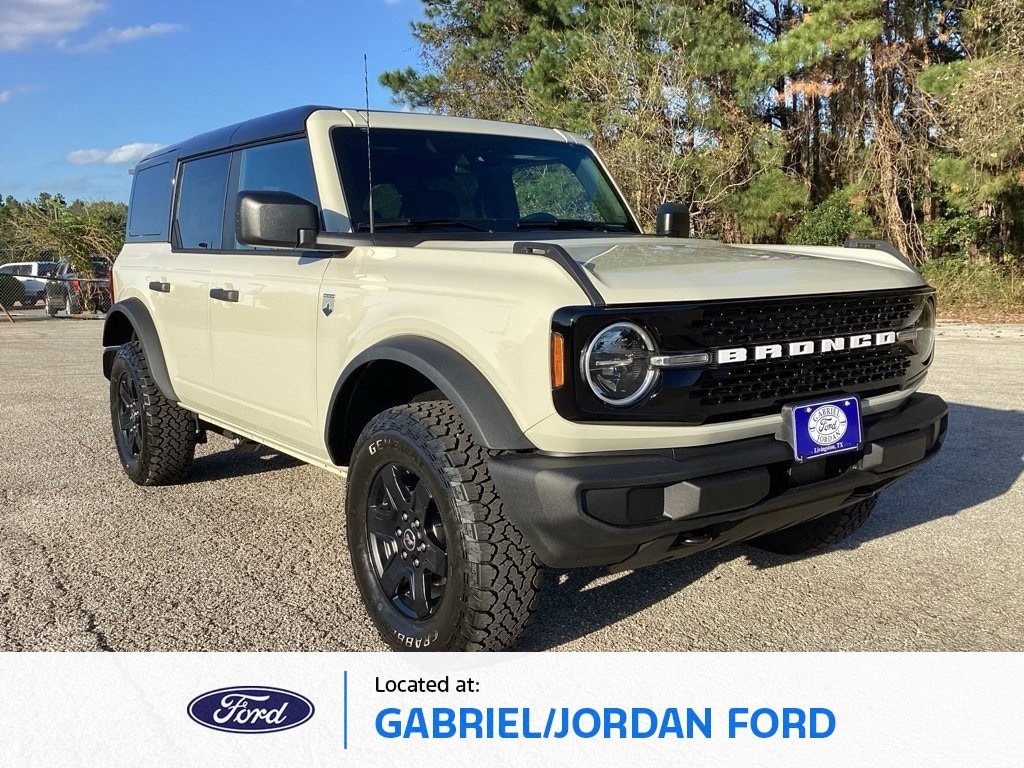 2025 Ford Bronco SUV 